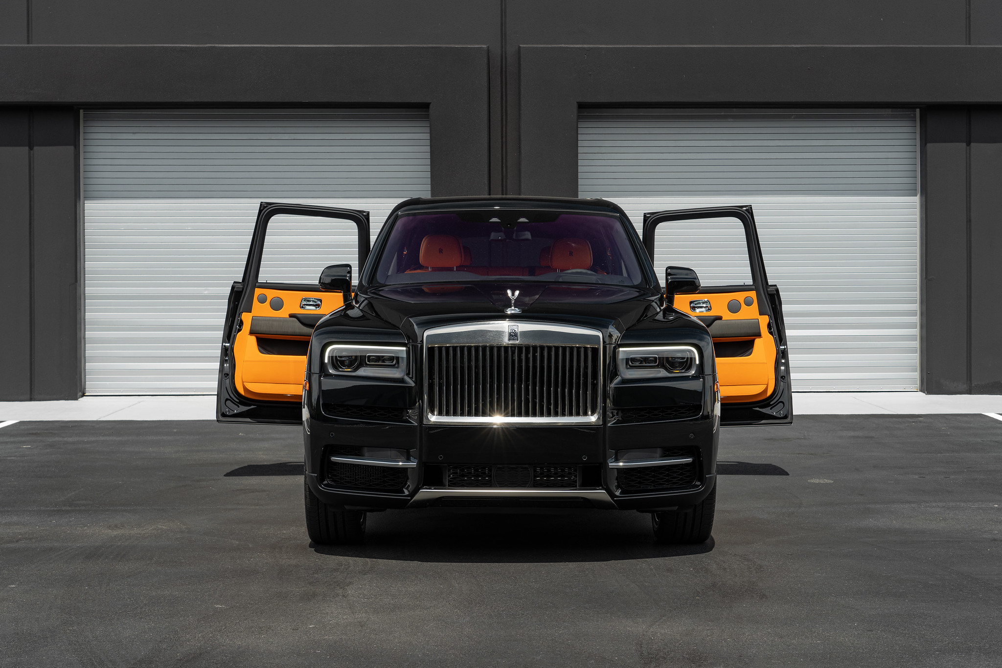 2023 Rolls Royce Cullinan Black